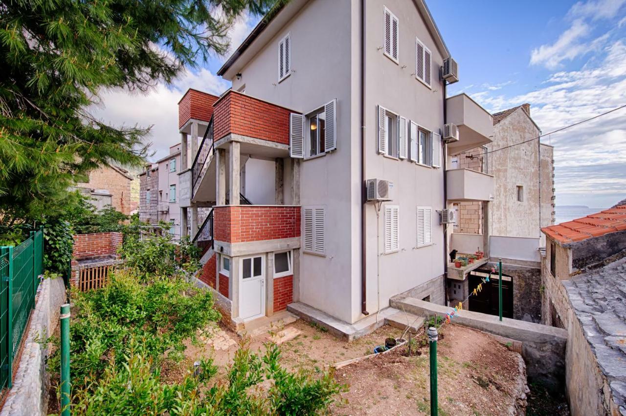 Apartments Marinkovic Komiža 外观 照片
