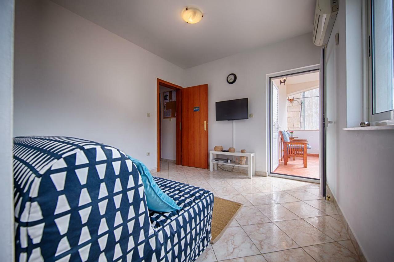 Apartments Marinkovic Komiža 外观 照片